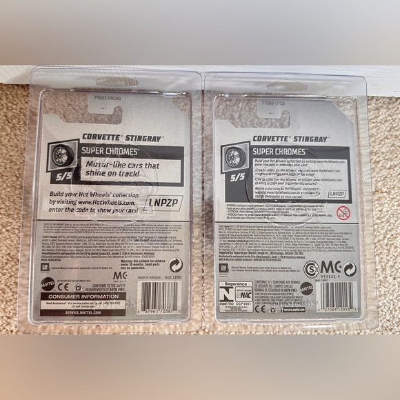 Hot Wheels 2017 - #159 Treasure Hunt Corvette StingRay - Super Chromes 5/5 - Picture 2 of 5